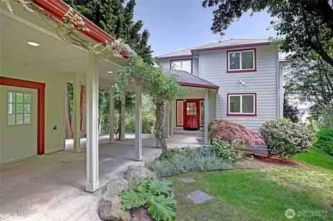 955 Michael Way, Camano Island, WA 98282