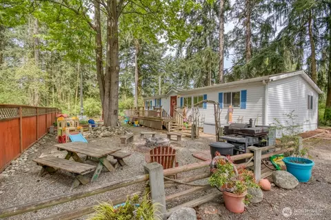 241 Avellana Rd #2, Sequim, WA 98382