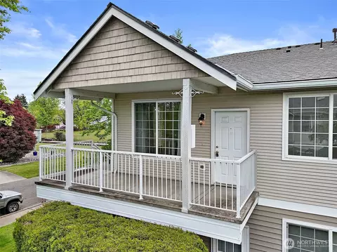 1002 9th Ave SE #G201, Puyallup, WA 98372