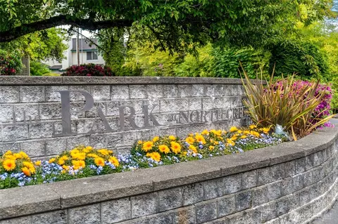View/Area - 20320 Bothell-everett Hwy #D301, Bothell, WA 98012 photo 1 of 4