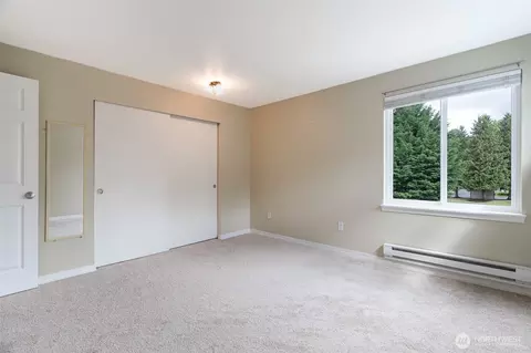Bedroom - 20320 Bothell-everett Hwy #D301, Bothell, WA 98012 photo 4 of 5