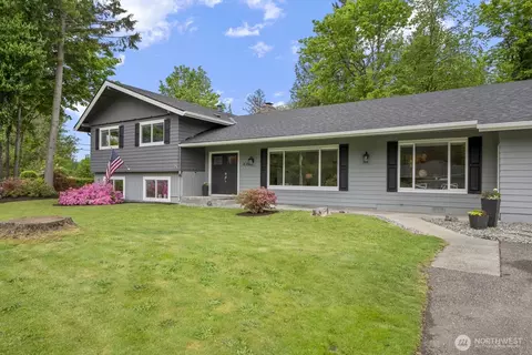 436 SE Maple Dr, North Bend, WA 98045