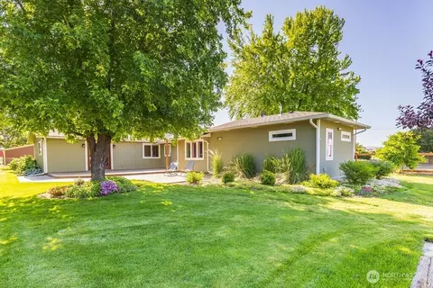 Exterior - 189 Hill Rd, Walla Walla, WA 99362 photo 7 of 10
