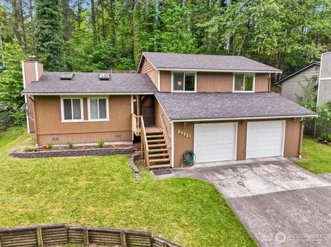 26221 222nd Pl SE, Maple Valley, WA 98038