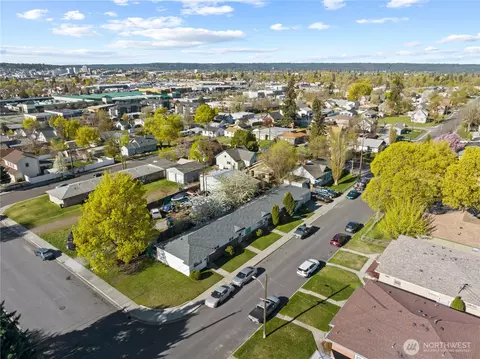 620 Euclid Ave, Spokane, WA 99207 photo 2