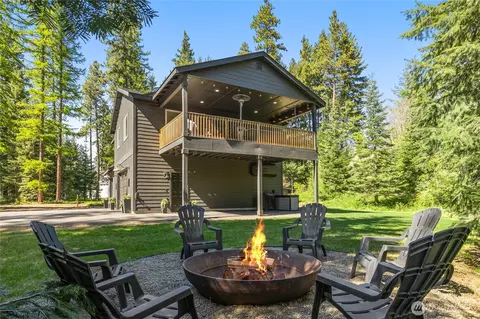 10375 Westside Rd, Cle Elum, WA 98922