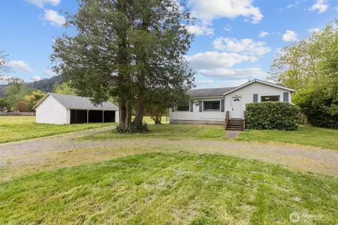 46605 284th Ave SE, Enumclaw, WA 98022