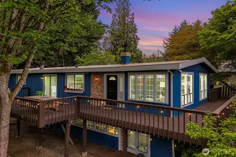 319 S 103rd St, Seattle, WA 98168