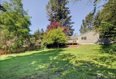 Exterior - 10131 NE 192nd St, Bothell, WA 98011 photo 5 of 5
