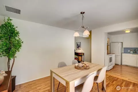Dining - 10131 NE 192nd St, Bothell, WA 98011 photo 3 of 3