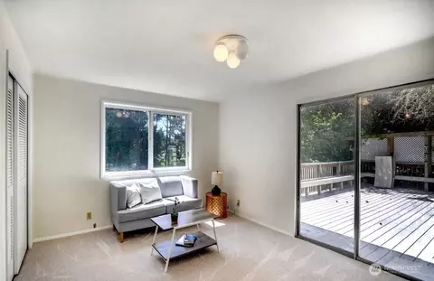 Bedroom - 10131 NE 192nd St, Bothell, WA 98011 photo 1 of 10