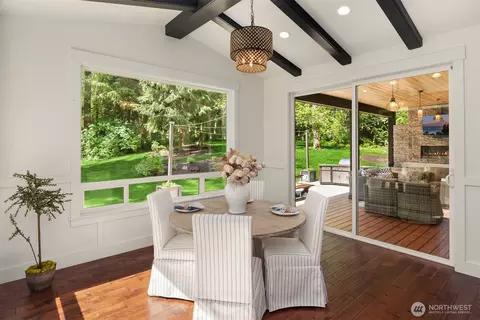 Dining - 19328 51st Ave SE, Bothell, WA 98012 photo 1 of 2