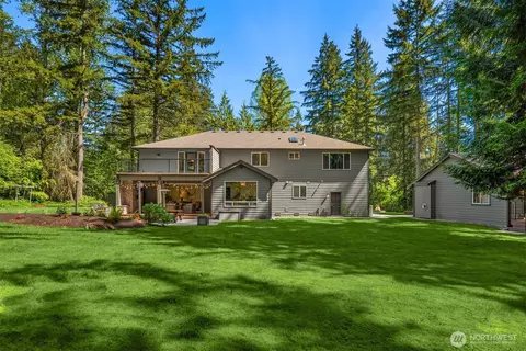 Exterior - 19328 51st Ave SE, Bothell, WA 98012 photo 9 of 11
