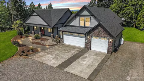 19910 Bear View Ln SW, Rochester, WA 98579