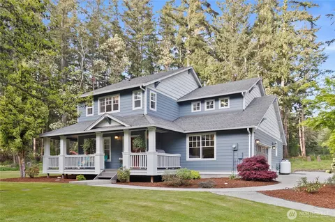 5363 Shadow Ln, Freeland, WA 98249