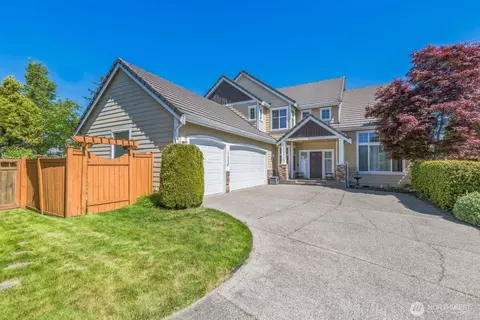 17808 92nd Ave E, Puyallup, WA 98375