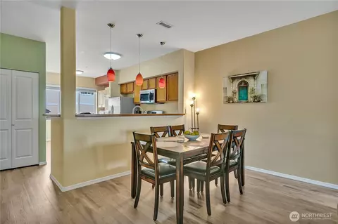 Dining - 14915 38th Dr SE #X-1164, Bothell, WA 98012 photo 1 of 1
