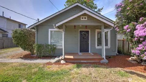 827 3rd Ave N, Kent, WA 98032