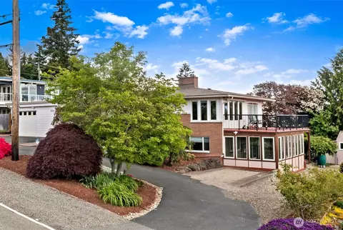 21212 4th Ave S, Des Moines, WA 98198