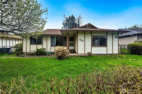 605 W Euclid Ave, Shelton, WA 98584