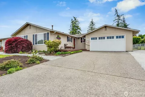 1068 Vista Del Monte, Camano Island, WA 98282