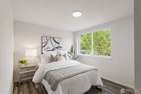 Bedroom - 1002 109th SE, Everett, WA 98208 photo 4 of 6