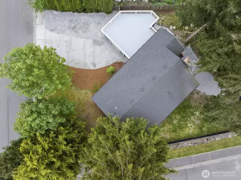 View/Area - 1002 109th SE, Everett, WA 98208 photo 2 of 4