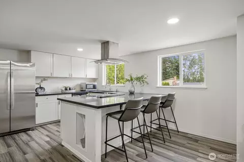 Kitchen - 1002 109th SE, Everett, WA 98208 photo 1 of 4