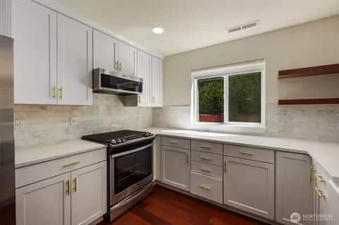 15303 35th Dr SE, Bothell, WA 98012 photo 10