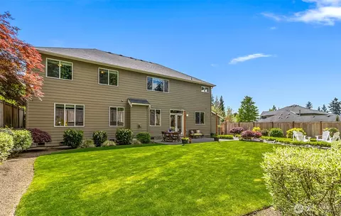 Exterior - 21716 31st Dr SE, Bothell, WA 98021 photo 6 of 9