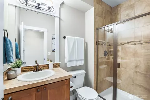 Bath - 21716 31st Dr SE, Bothell, WA 98021 photo 1 of 4