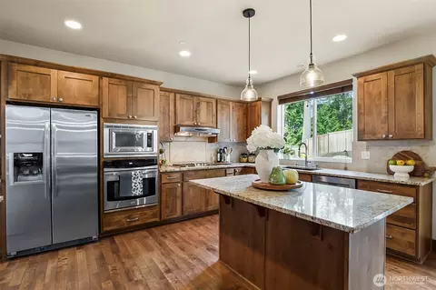 Kitchen - 21716 31st Dr SE, Bothell, WA 98021 photo 3 of 3