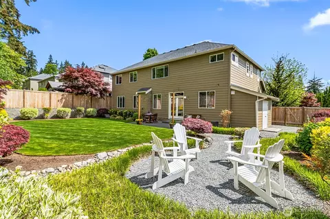 Exterior - 21716 31st Dr SE, Bothell, WA 98021 photo 5 of 9