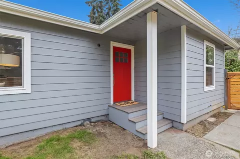 7229 S 127th St, Seattle, WA 98178