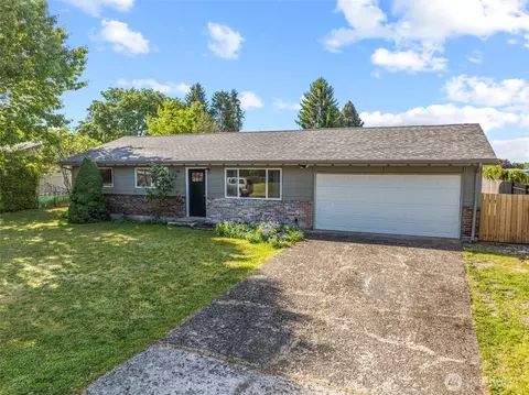 13005 NE 71st St, Vancouver, WA 98682