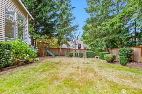 Exterior - 16305 30th Dr SE, Mill Creek, WA 98012 photo 4 of 8