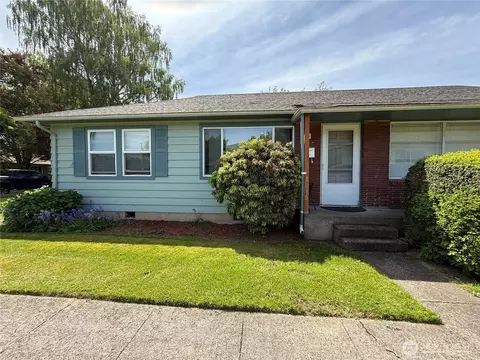 1015 18th Ave, Longview, WA 98632 photo 3