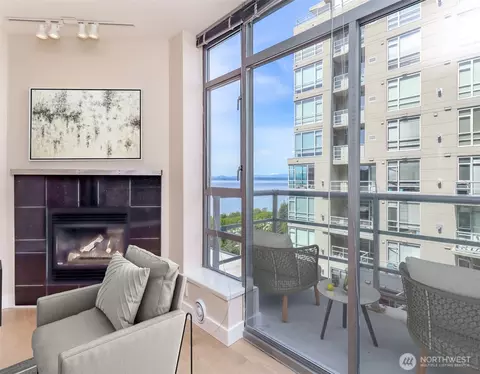 2929 1st Ave #815, Seattle, WA 98121