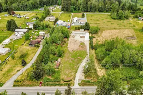 3000 Old Highway 99 North Rd, Burlington, WA 98233