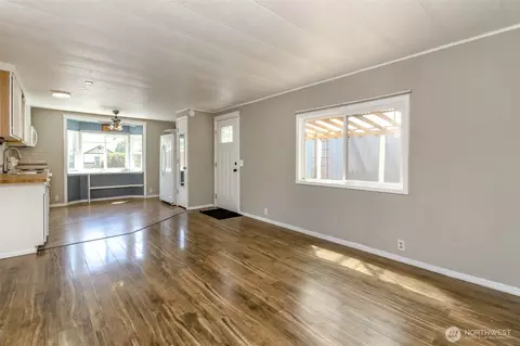 22115 131st St E, Sumner, WA 98391 photo 9