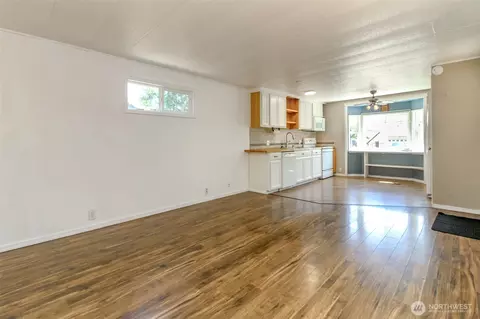 22115 131st St E, Sumner, WA 98391 photo 8