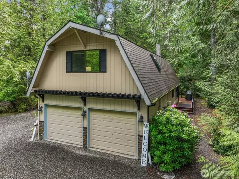 436 E Pointes Dr E, Shelton, WA 98584