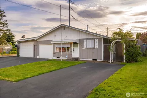 7052 S I St, Tacoma, WA 98408