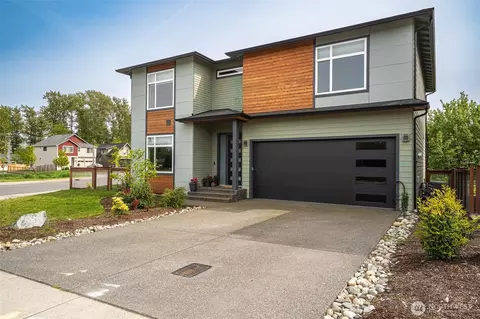 6233 Fernridge Dr, Ferndale, WA 98248