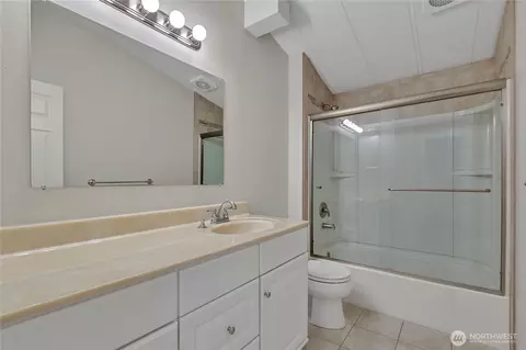 20404 113th St E, Bonney Lake, WA 98391 photo 24