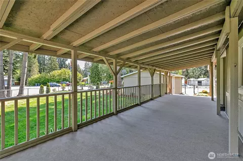 20404 113th St E, Bonney Lake, WA 98391 photo 4