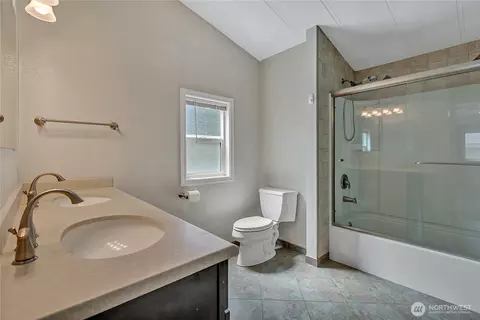 20404 113th St E, Bonney Lake, WA 98391 photo 22