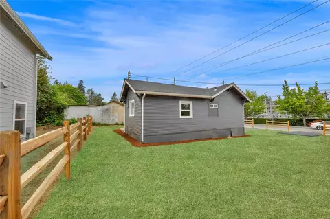 1630 Scenic Dr, Everett, WA 98203 photo 23