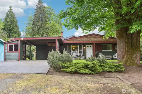 15226 88th Ave NE, Kenmore, WA 98028
