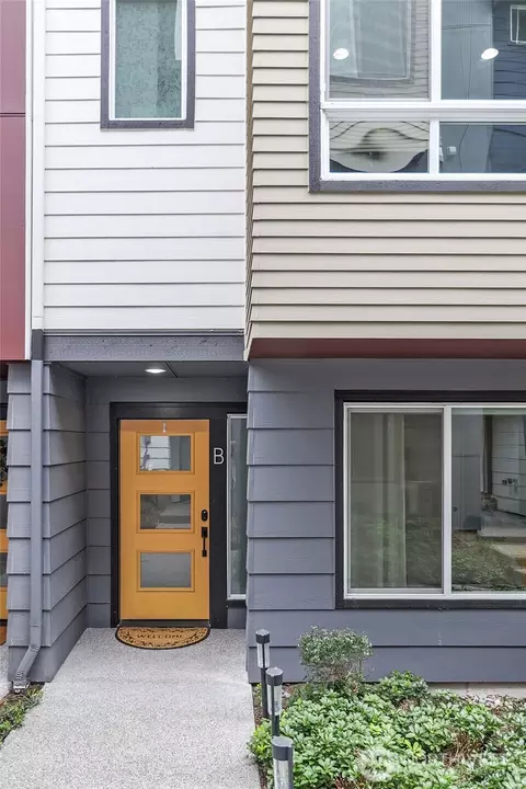 Other - 23630 6th Ave SE UNIT B, Bothell, WA 98021 photo 2 of 5